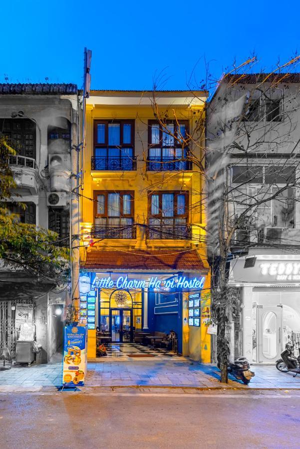 Little Charm Hanoi Hostel Екстер'єр фото