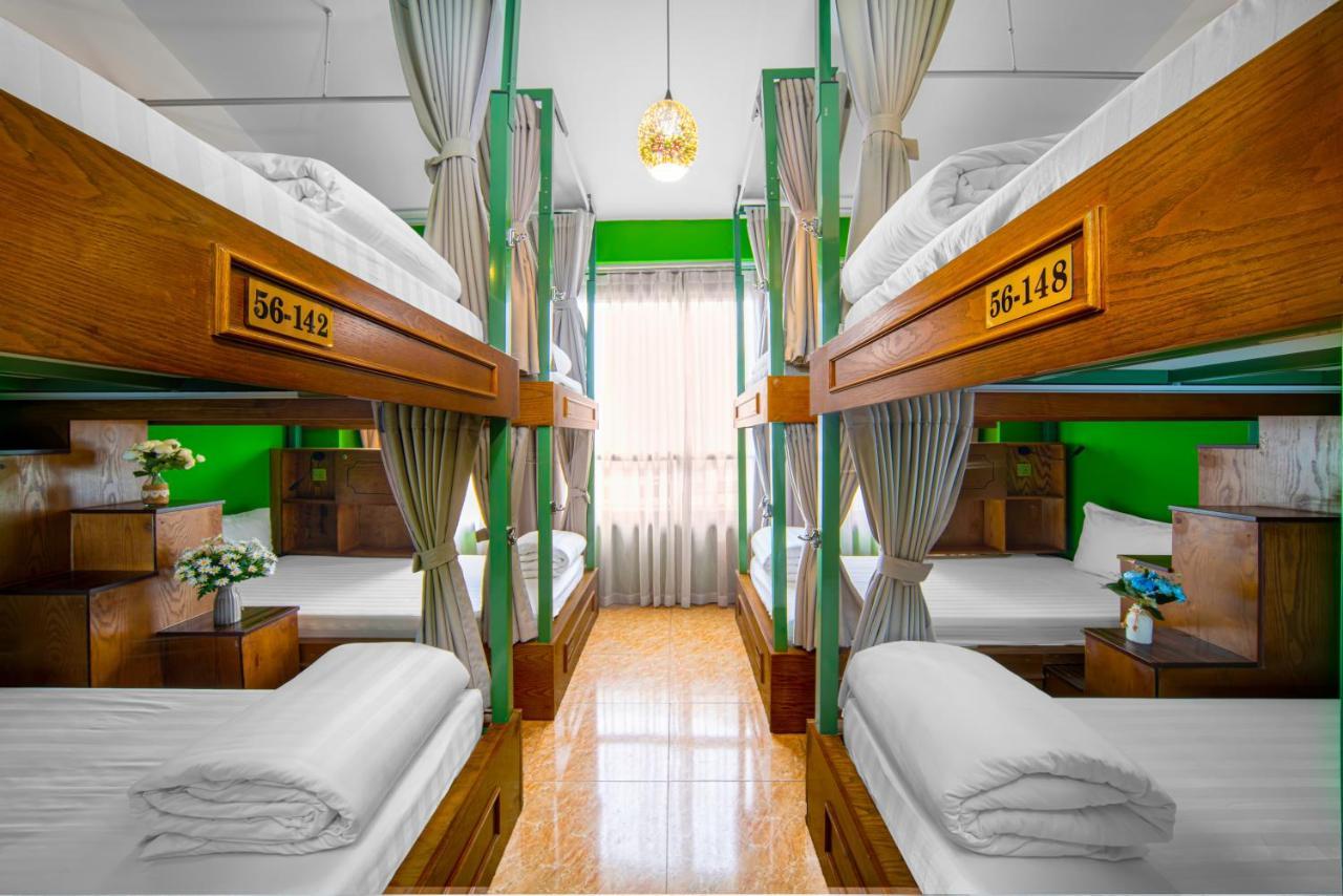 Little Charm Hanoi Hostel Екстер'єр фото