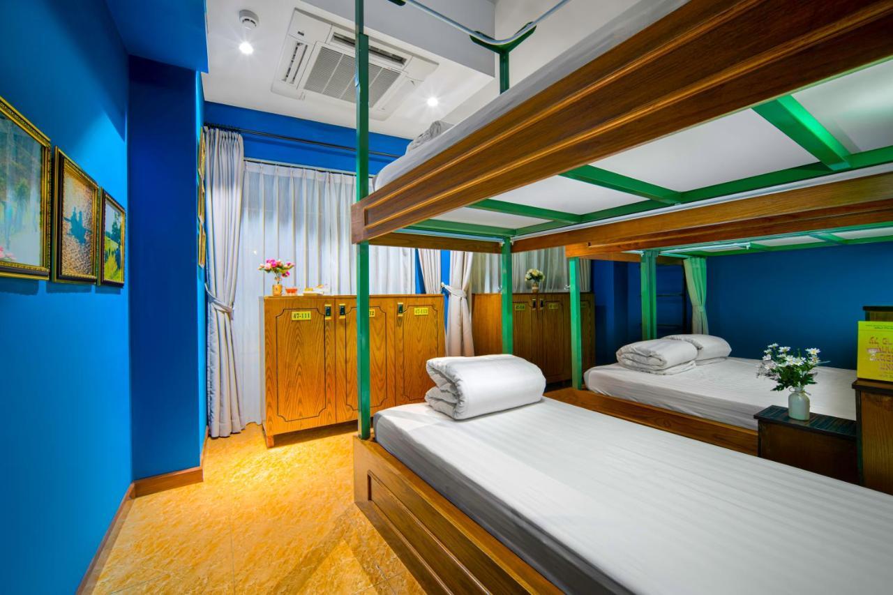 Little Charm Hanoi Hostel Екстер'єр фото